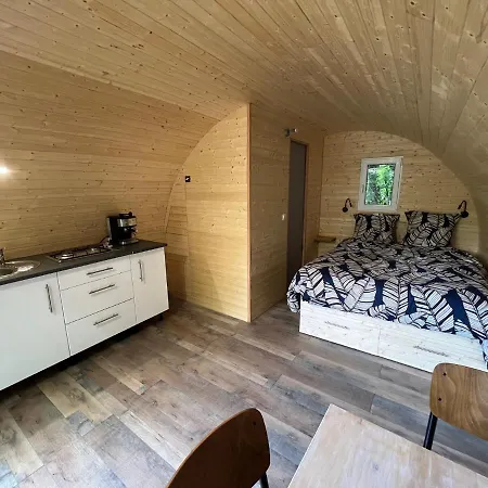 Campismo de Luxo La Enchantee, Mas Favieres